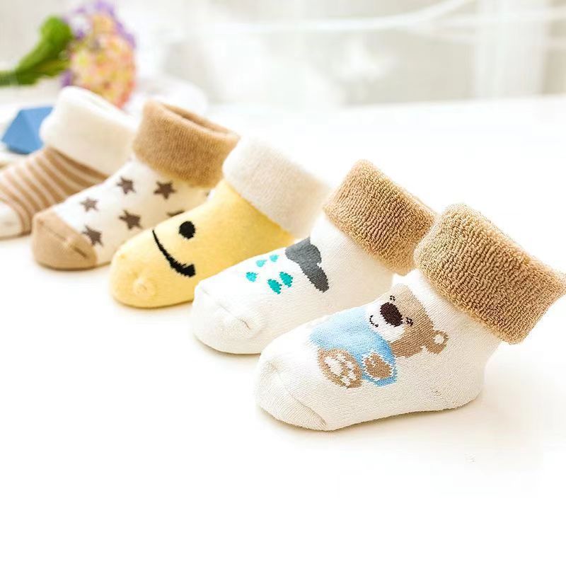メーカーの卸売りの赤ちゃんの靴下は秋冬に0-1-3歳の6-9ヶ月の男女の子供の新生児の毛輪の靴下を厚くします。|undefined