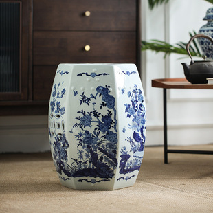 Ceramic Drum Stool Porcelain Stool Blue and white Ming and Qing Classical New Chinese Hollow-out Antique Round Stool Decorative Stool Shoe Changing Stool Sitting Stool