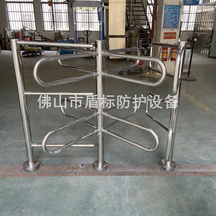 不锈钢手推滚闸 单通道半高旋转通道 成品供应不锈钢通道转闸单门