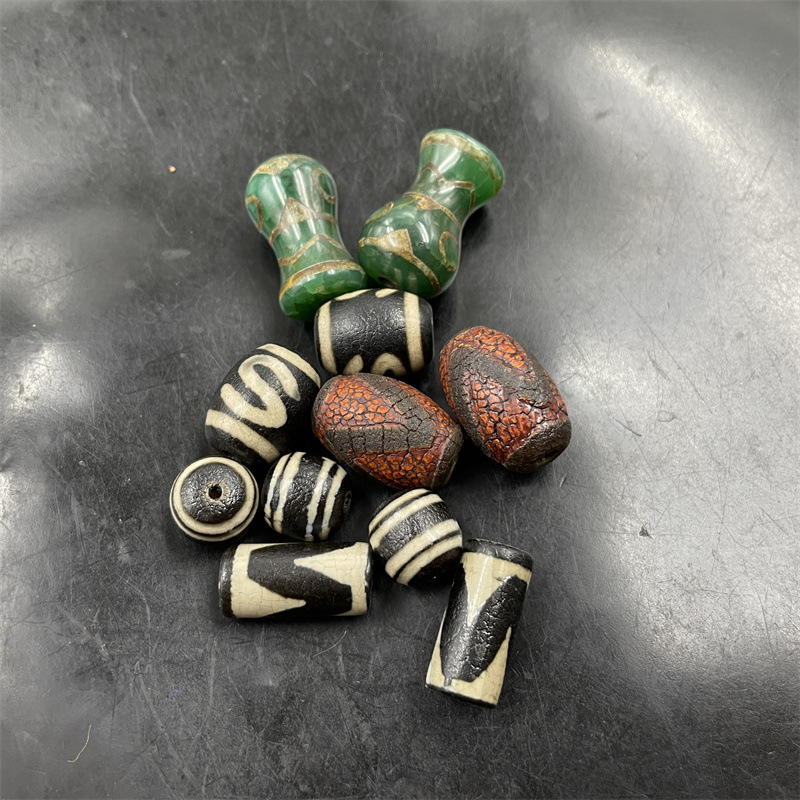 Wanyu Wholesale Tibetan Retro Old Dzi Beads Agate Vase Loose Beads…