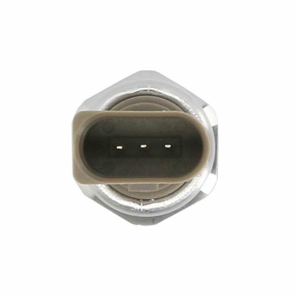 �����յ�ѹ��������8E0959126B���ô��ڰµ�A8����3R�µϴ�����