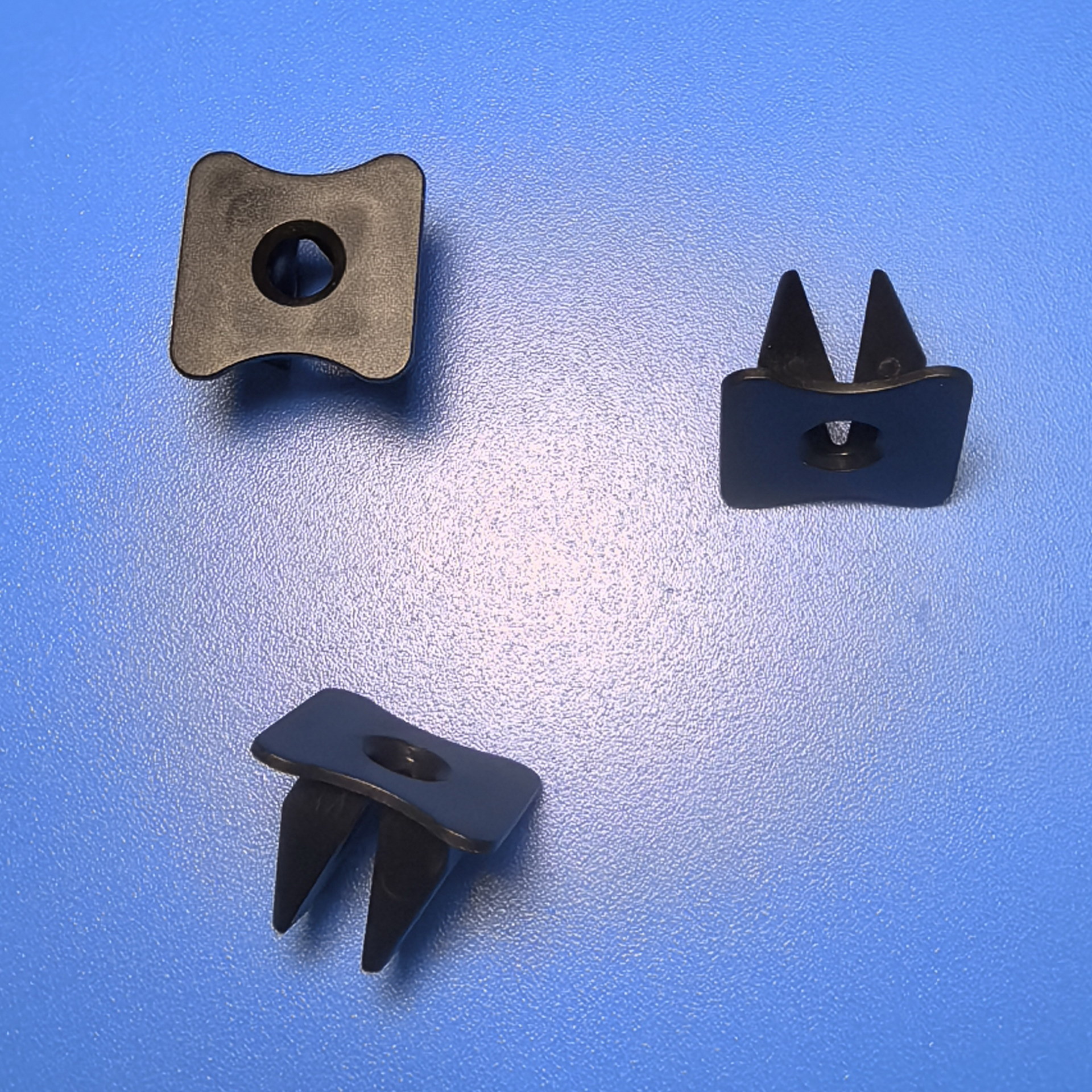 G0001125016尼龙快丝座 快丝钉座  螺丝固定座 塑料卡式螺丝灯座