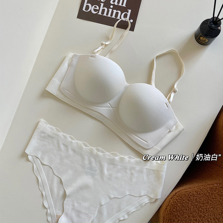 Blanco crema (traje)