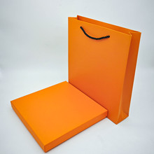 小批量起订高级感网红款丝巾盒天地盖纸盒橙色礼盒礼品袋现货批发