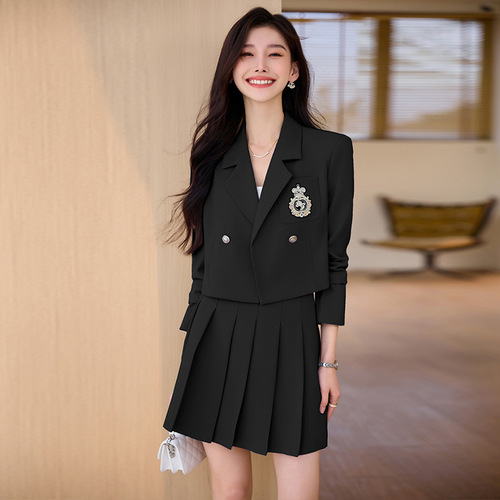 College style suit suit for women spring and autumn new style high-end temperament lady short jacket pleated skirt two-piece set
