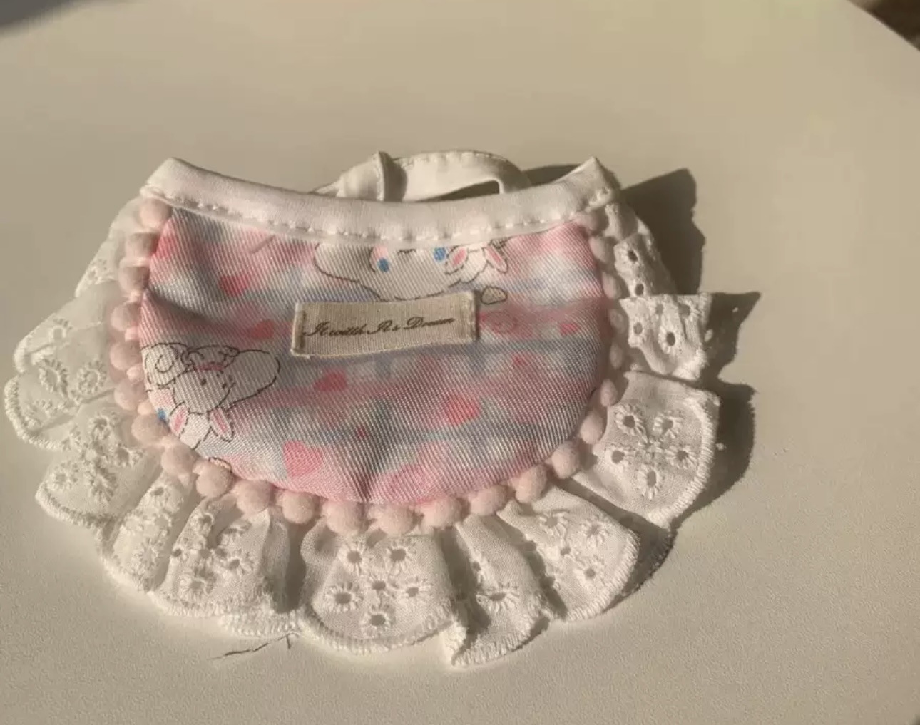 핑크 격자 무늬 계피 토끼