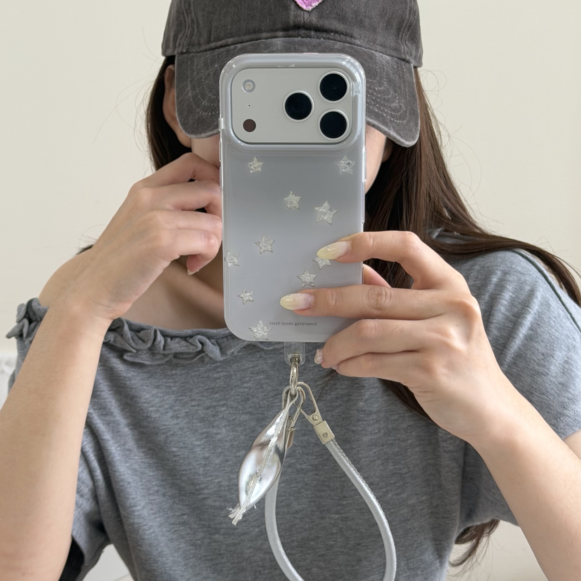 Ins High-End Gradient Gray Star Case Suitable for 18Promax New Iphone17/16 Phone Case for Apple 15 Women