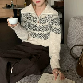 女式针织衫;毛衣;时尚休闲套装