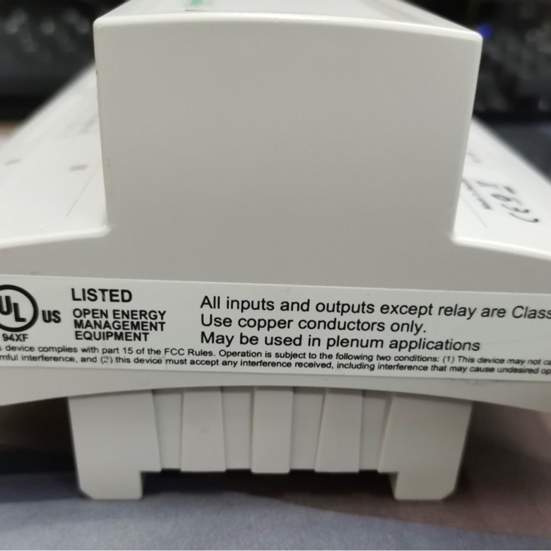 施耐德TAC xenta 281 N/P 现货实拍议价电子模块
