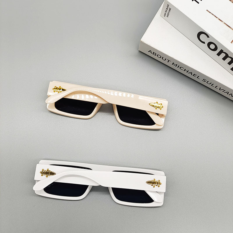 European And American  New Fashion Square Frame Multicolor Sunglasses display picture 2