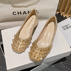 2024春季新款軟底粗跟淺口方頭葡萄水鑽單鞋大碼單鞋女可婚鞋