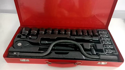 socket wrench set, ratchet wrench: Mühərrik tənzimləmə alətləri - electrophoresis-iron-box-24-piece-set-of-levers