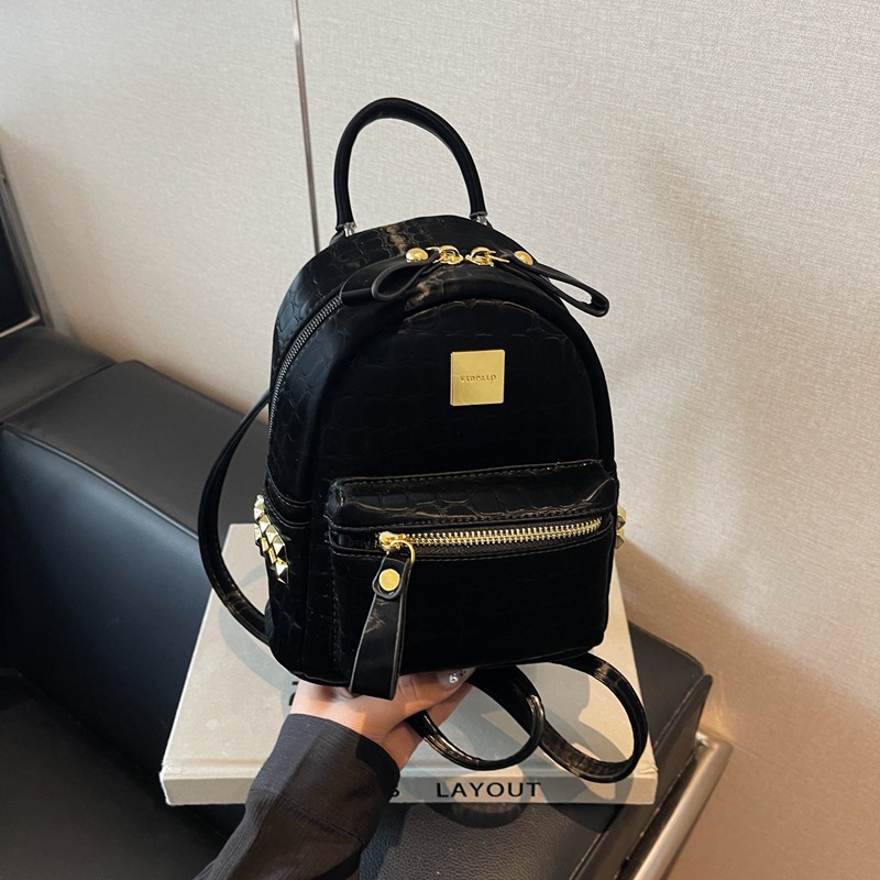 2025 nuevo comercio exterior bolsas de mujer estilo coreano popular piedra mochila de mujer mochila de viaje ligera