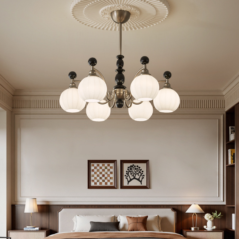 Comedor Zhongshan sensación lámpara de dormitorio sala principal lámparas medievales sala de estar estilo antiguo retro francés candelabros creativos superior sur