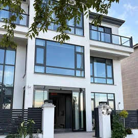 平开窗;园艺护栏;平开门