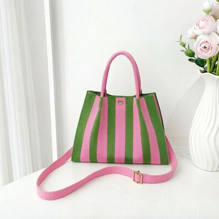 �l�y������Ůʿ������羳���Q�������ư��w�����s����ϰ�ͨ�ڰ�