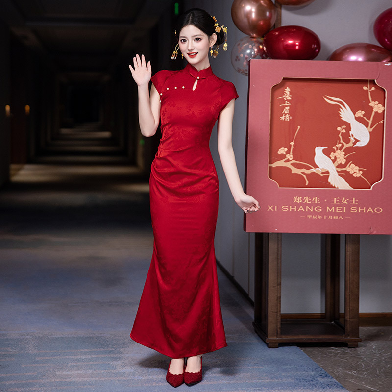 Red Fishtail New Chinese Style Improved Cheongsam, Young Style Women's Retro Slim Bridal Toast Dress, Homecoming Dress