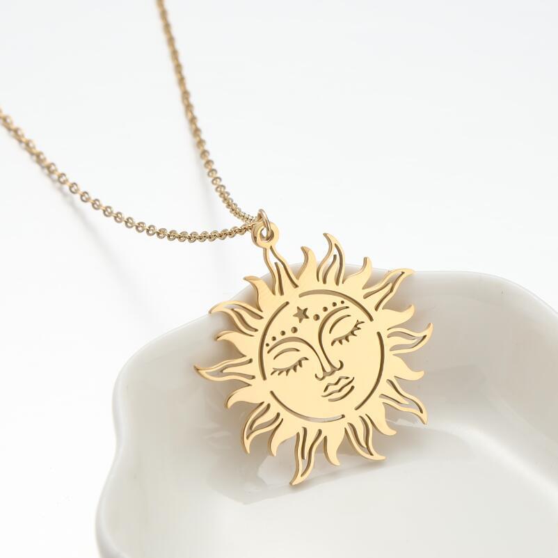 Titanium Steel Retro Plating Sun Necklace display picture 2