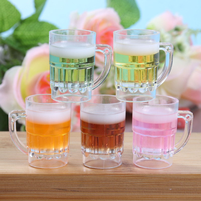 Resin simulation draft beer cup diy small wine bottle accessories mobile phone case key chain micro landscape decoration materials wholesale Resin simulation draft beer cup diy small wine bottle accessories mobile phone case key chain micro landscape decoration materials wholesale