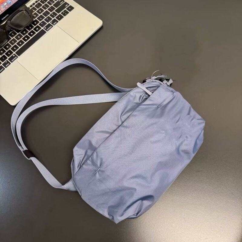 ——0612-3 Eight-Color Waist Bag, Crossbody Bag, Tear-Resistant Nylon Material, Lightweight and Suitable for Daily Commuting and Short Trips ——0612-3 Eight-Color Waist Bag, Crossbody Bag, Tear-Resistant Nylon Material, Lightweight and Suitable for Daily Commuting and Short Trips