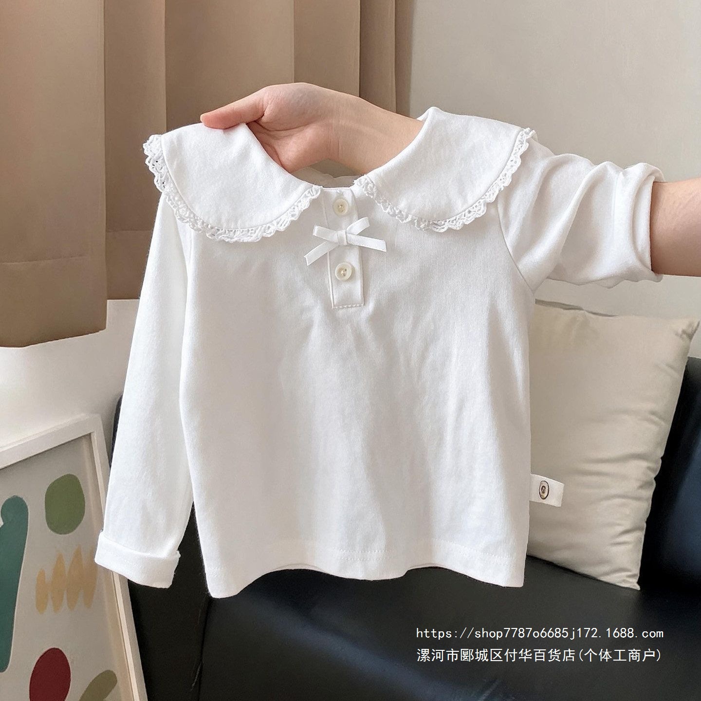 2026 Spring/Autumn Girls' Long-Sleeved Base Layer Top with Lace Collar, Bow Tie, and Buttons - Versatile and Soft Inner Layer Top