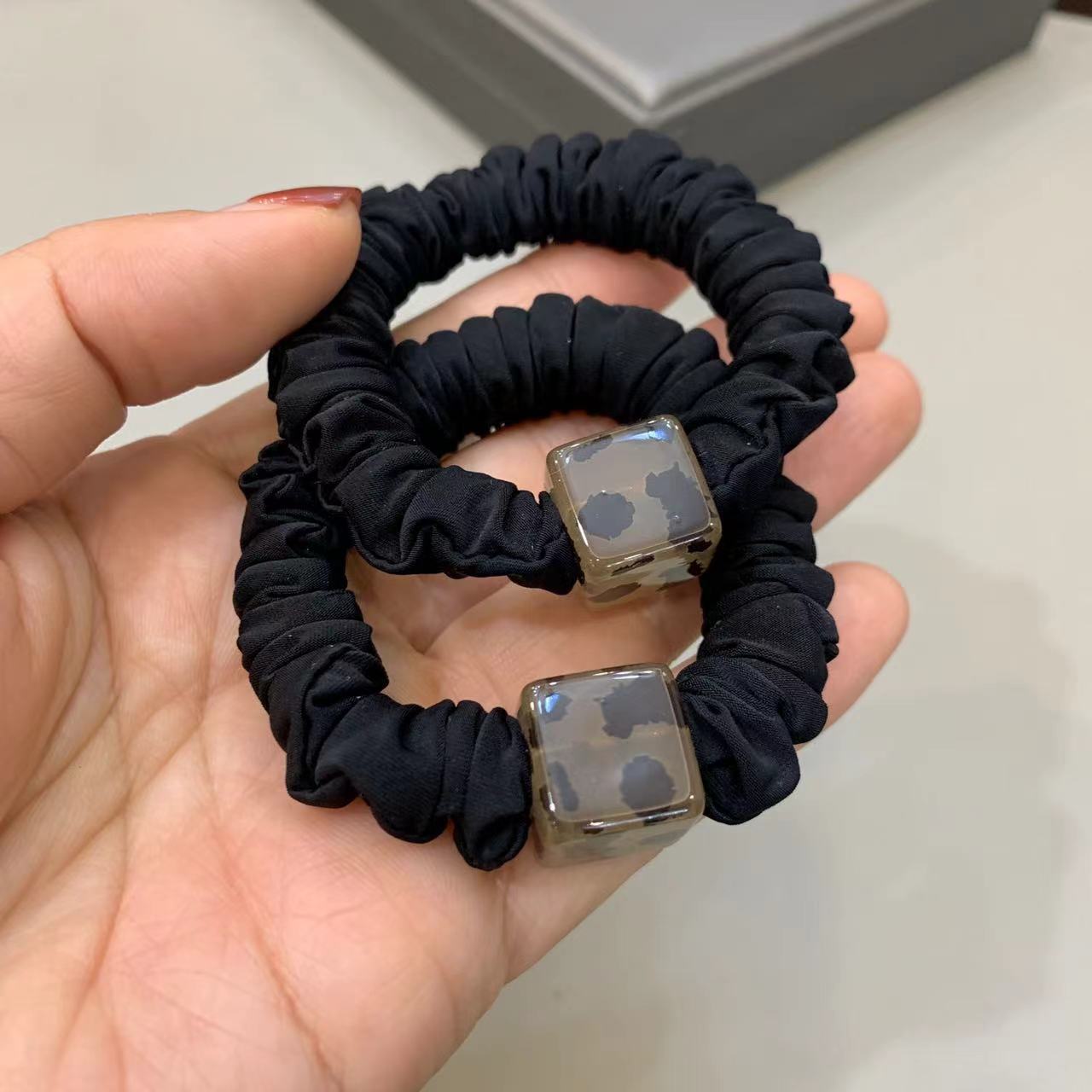 Leopard Print Hair Tie Square Elastic Ponytail Holder For Women_voghion.com