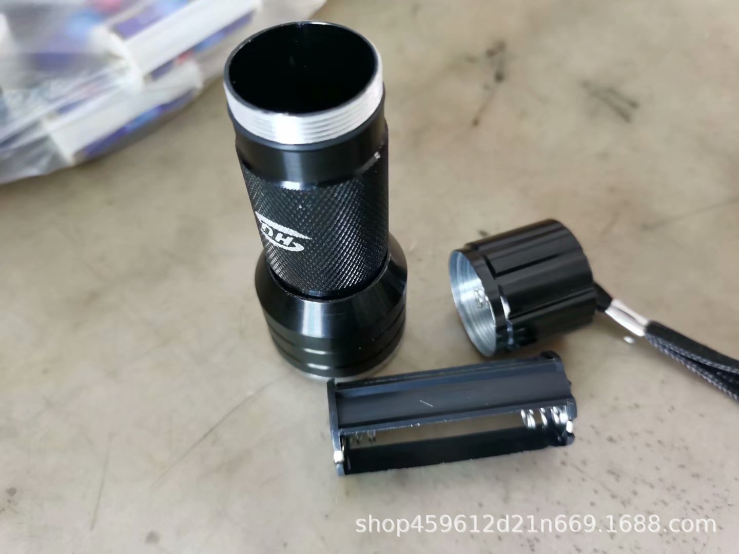 A large number of in stock LED ultraviolet violet flashlight UV money lamp pet mini violet lamp flashlight