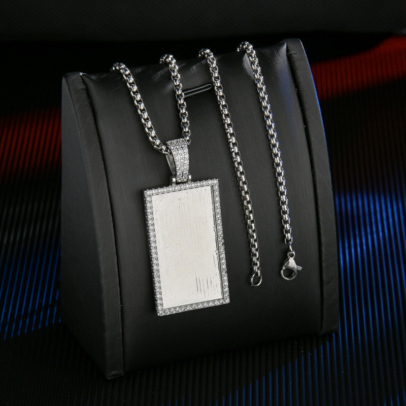 Wholesale Bijoux Pendentif De Marque Rectangulaire Collier En Cuivre Nihaojewelry display picture 4