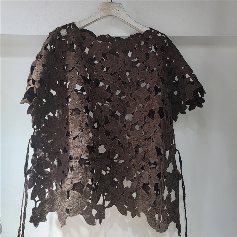 Temperamento francés hueco camisa de cuello redondo de manga corta otoño 2025 nuevo estilo de alta moda camisa suelta universal mujer image 4