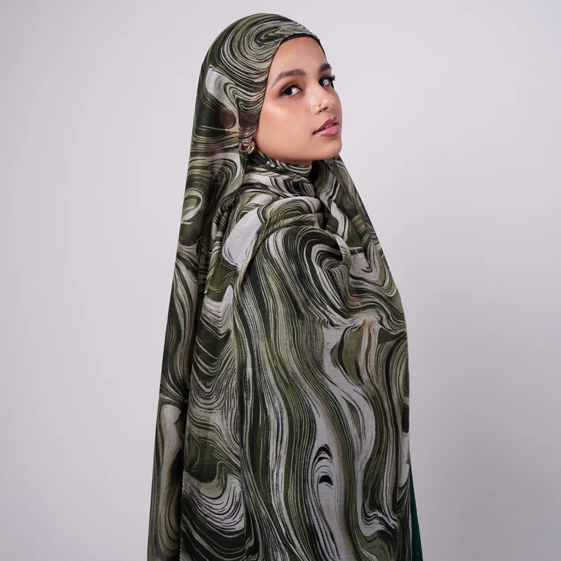 New cross-border watercolor wave pattern printed scarf for women, elegant headscarf, fashionable and elegant shawl, gauze scarf for all seasons