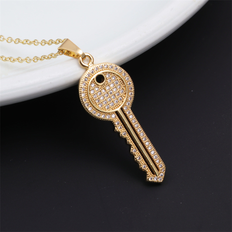 Fashion Key Lightning Copper Necklace Inlay Zircon Copper Necklaces