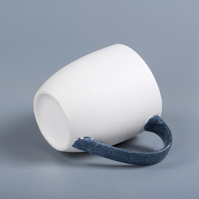 Taza de cerámica vidriada con copo de nieve Taza de boca de pescado Taza de té casera destacada creativa Taza de agua de desayuno Taza de café Taza de pareja