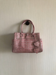 Universal one-shoulder bag, crocodile print