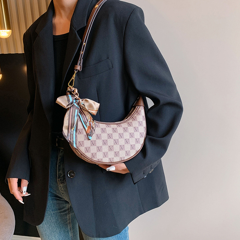 Women's 2024 new high-end printed crossbody popular cowhorn single shoulder underarm bag trend_voghion.com