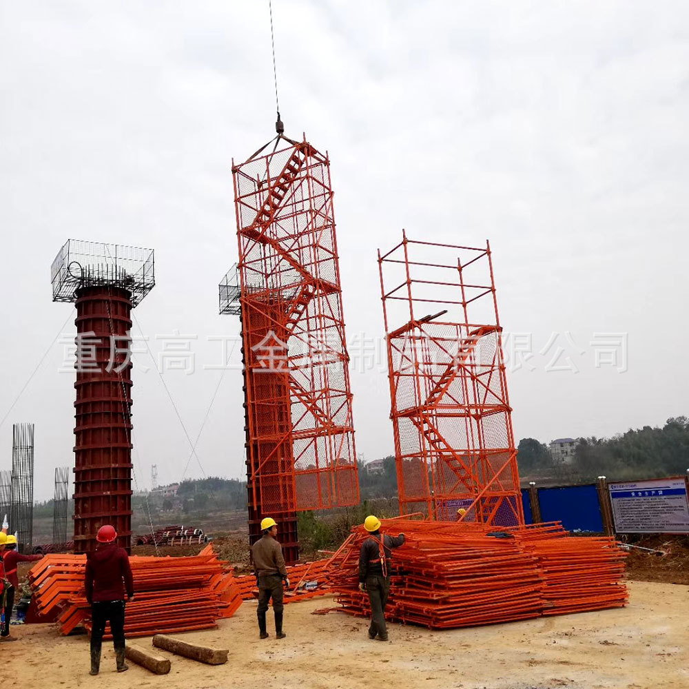 高工廠家直供角鋼安全梯籠 高速公路防護平臺1米8角鋼安全梯籠