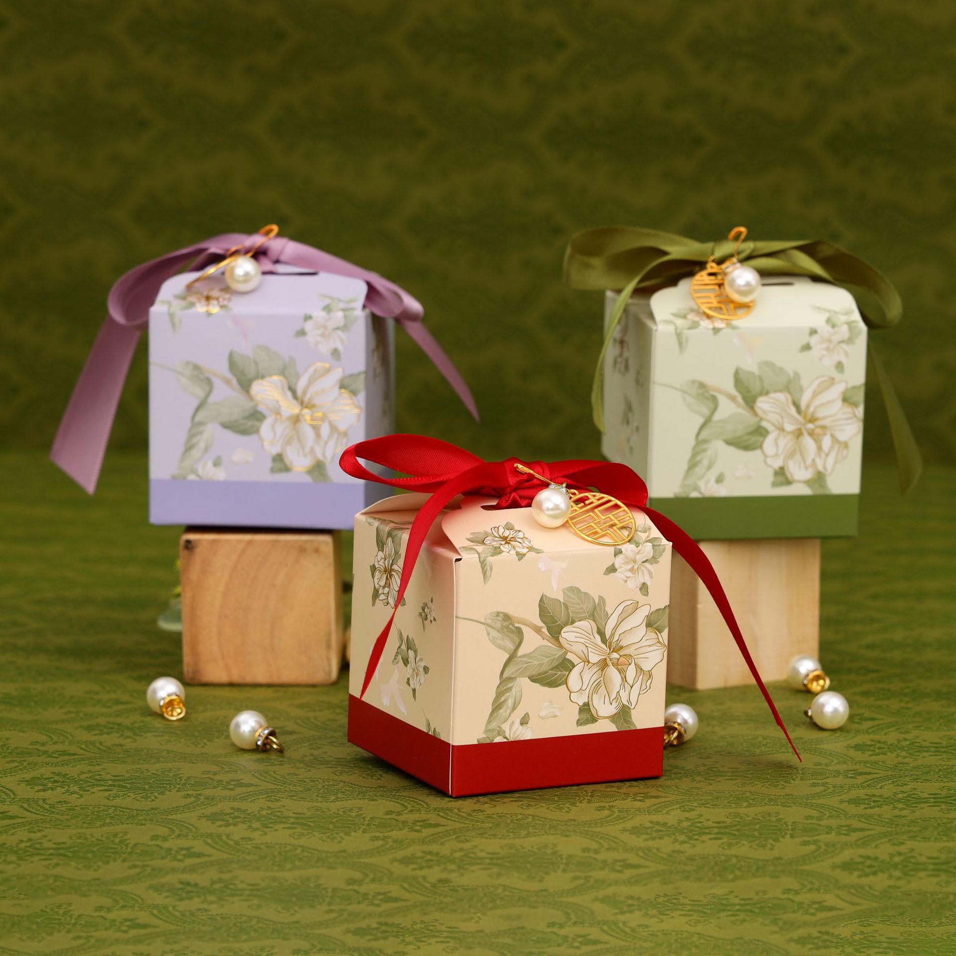 结婚新款喜糖盒子婚礼糖果中式手提包装盒伴手礼盒结婚空盒批发