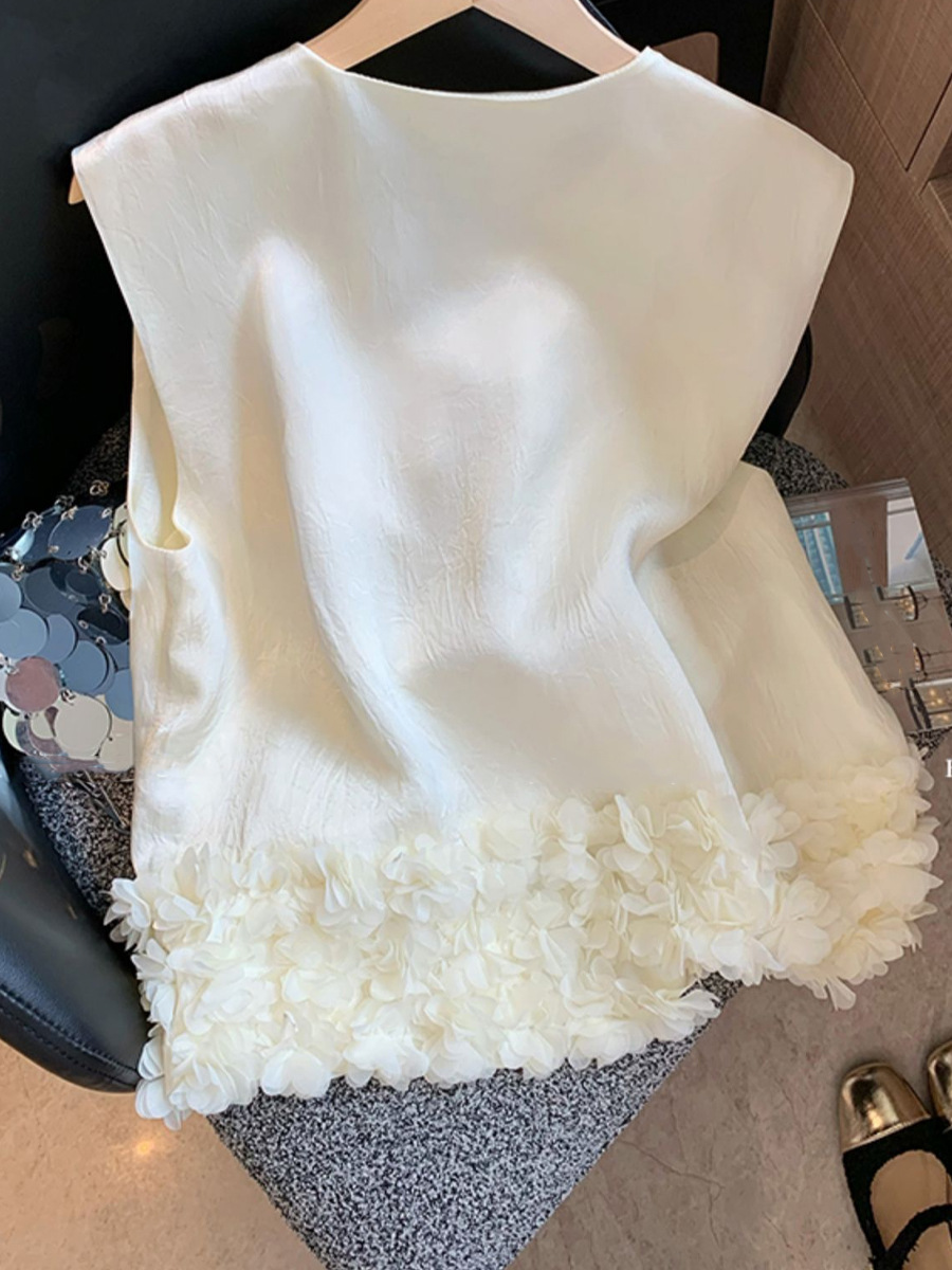 Áo vest nữ không tay viền hoa nổi, kiểu dáng giảm béo mùa hè phong cách Hàn Quốc — Màu sắc hình ảnh chính
