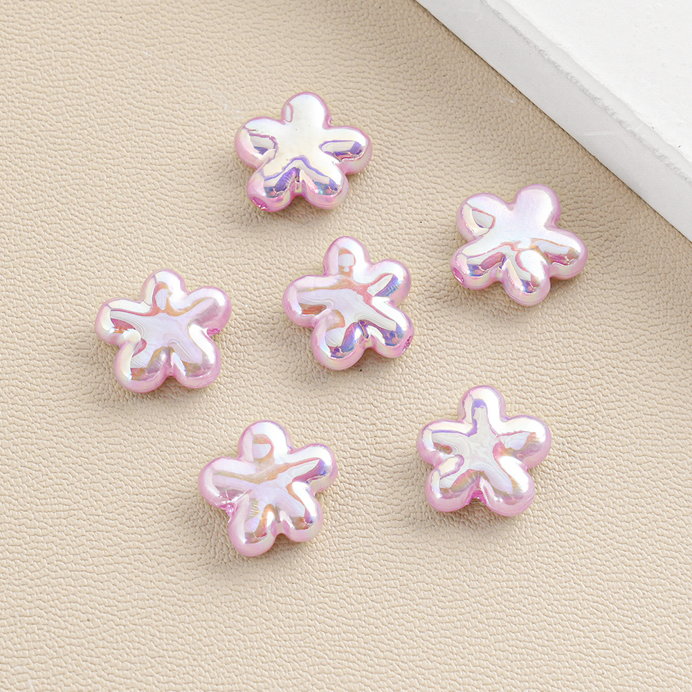 30 ABS Barroco Alien Clover Star Flor con cuentas Pulsera de bricolaje Accesorios de joyería Lote suelto