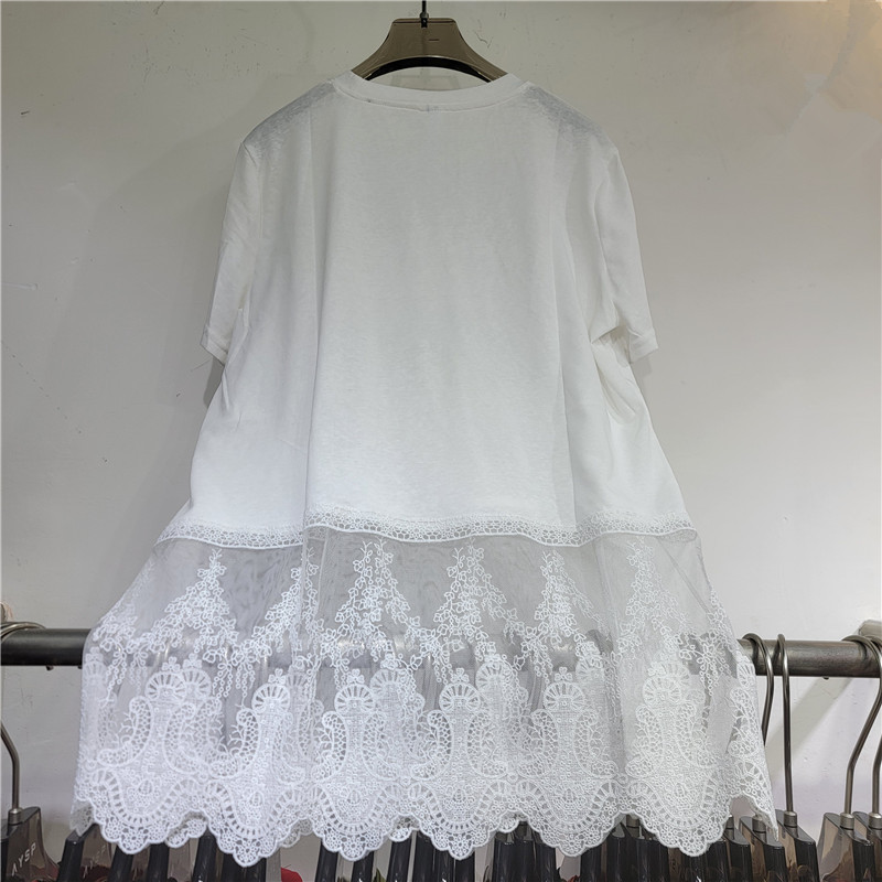 Diseño de encaje de costura camiseta de mangas cortas mujeres 2026 primavera y verano moda suelta delgada cuello redondo blusa casual universal