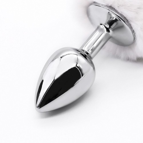 Wearing a rabbit tail anus removable metal anal plug that does not hurt when opening the anus, alternative SM adult sex toy supplies