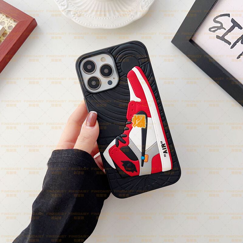 Direct selling trendy brand Nike sneakers for Apple 15 mobile phone case three-dimensional silicone iphone16promaxXSplus