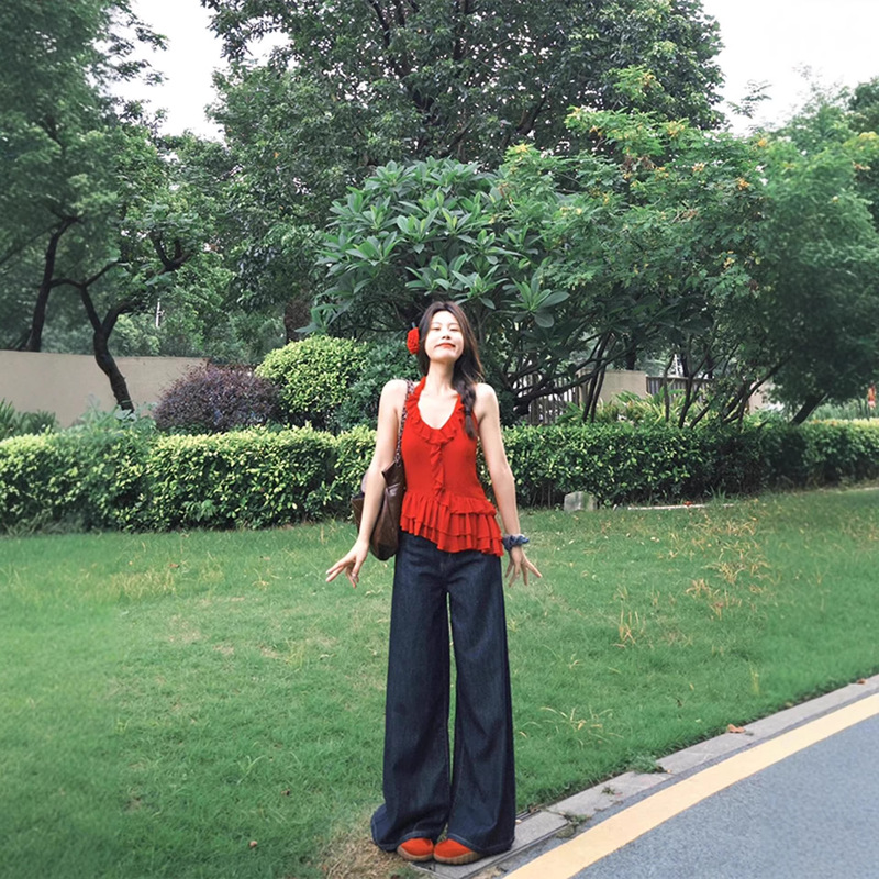 Ruffled Red Halter Neck Tank Top for Women, Summer Outerwear with Irregular Design, Sleeveless Top for Seaside Vacation