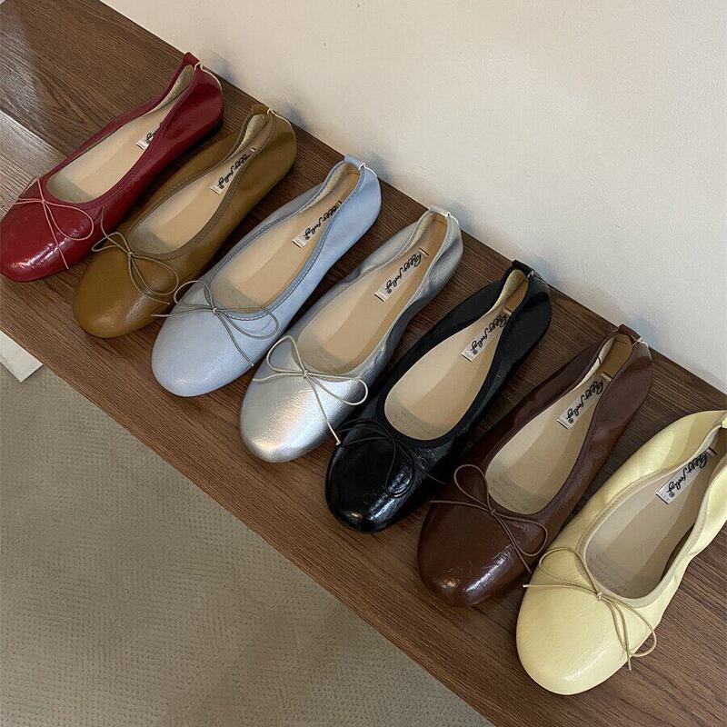 French-style flat silver women's shoes for spring and autumn, with bow detail, elegant ballet shoes, loafers French-style flat silver women's shoes for spring and autumn, with bow detail, elegant ballet shoes, loafers