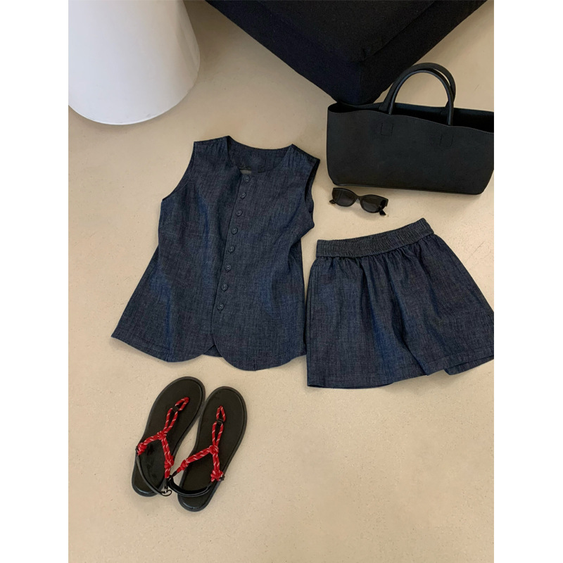 2025 Thirteen Lines Early Spring New Fashion Versatile Loose Vest + Wide-Leg Loose Denim Shorts Two-Piece Set