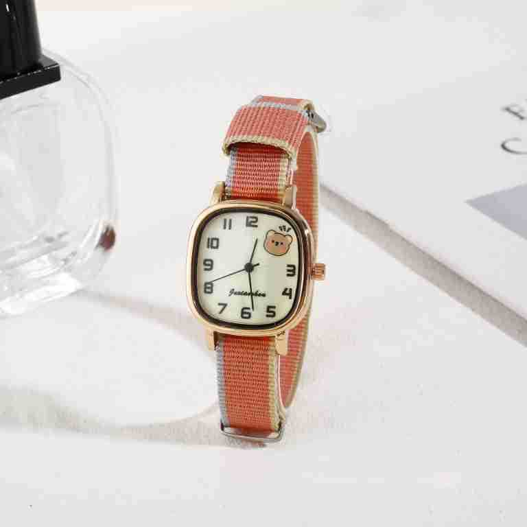 Selezionato nuovo nylon minimalista con quadrante quadrato e rotondo Serie Little Bear Dial Orologi al quarzo carini e casual per studenti e studentesse_voghion.com