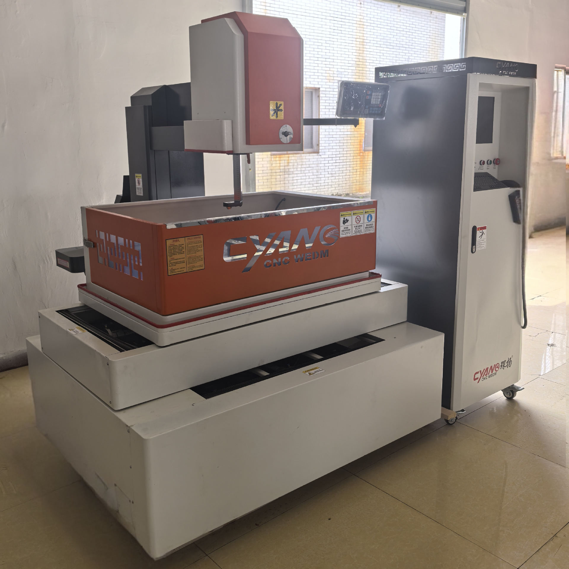 ����˿���и�ӹ�����ģ����ѡ540AC�����ŷ�����˿