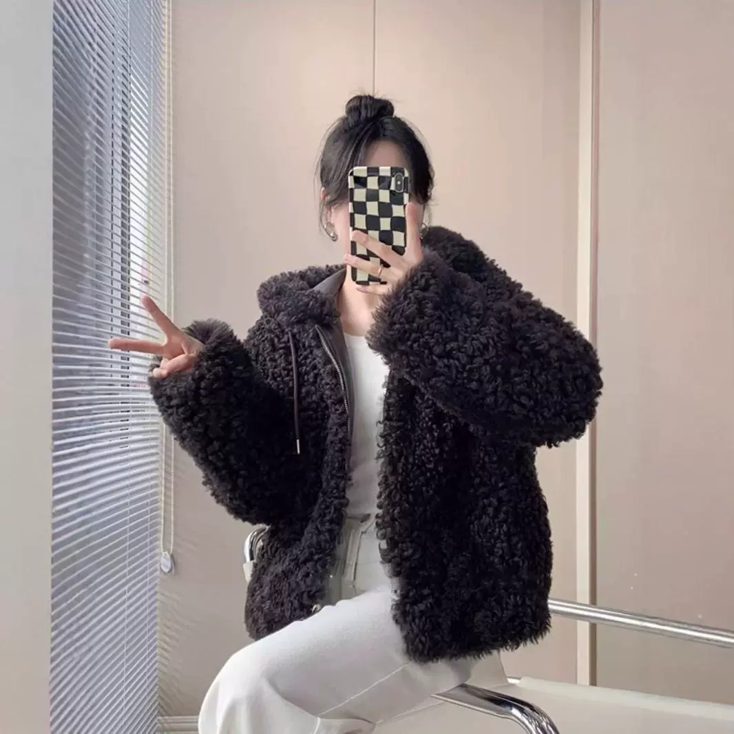 Свободная верхняя одежда из овечьей шерсти, осень и зима 2024, новый милый ароматный плюшевый утолщенный топ с капюшоном из ленивого меха