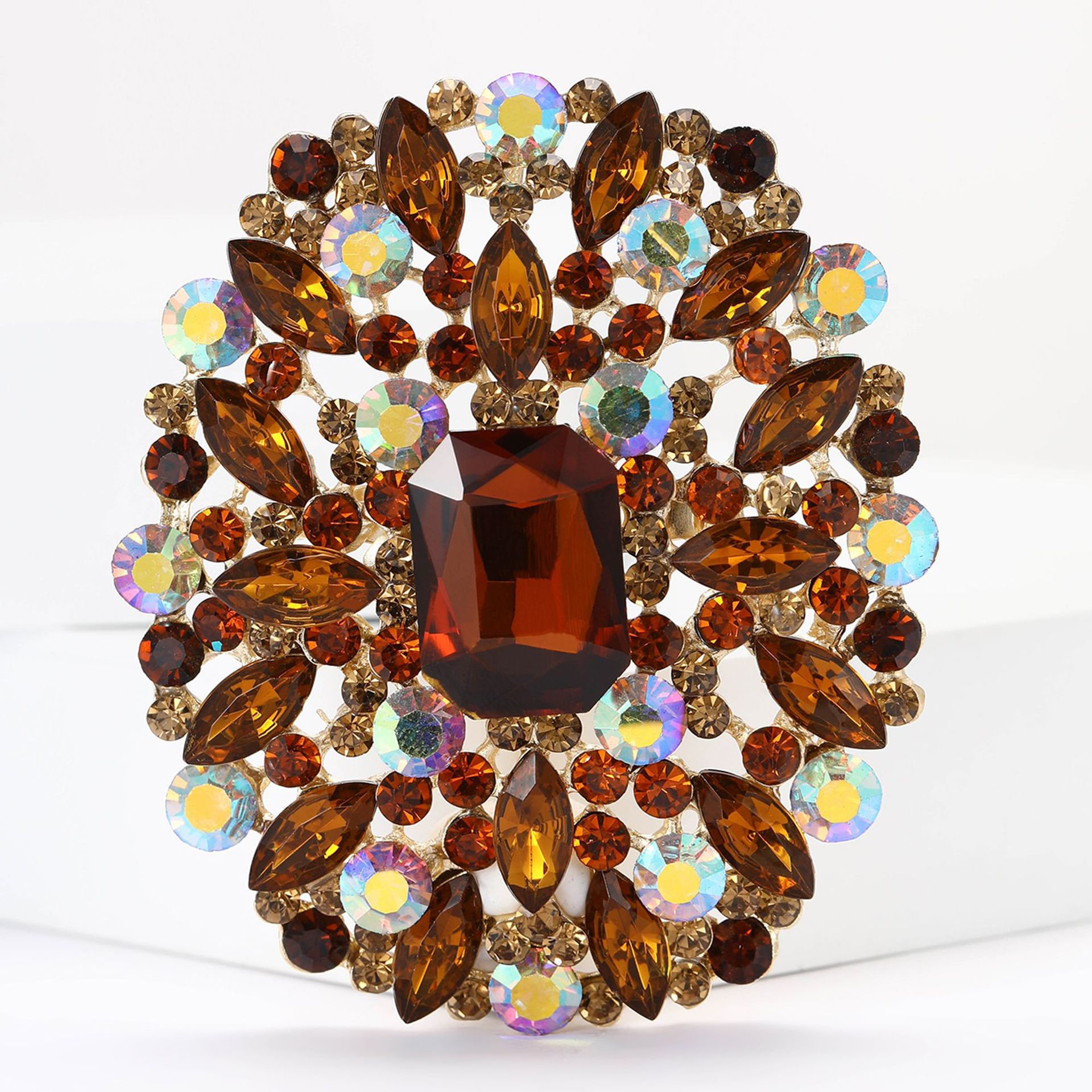 66g Weight Rhinestones Inlay Material Brooches Classification Business, Date, Cocktail Party Occasion Alloy Material Geometric Pattern All Seasons Season Women's Gender Retro Style Retro Pin Geometric Alloy Rhinestones Women's Brooches 4