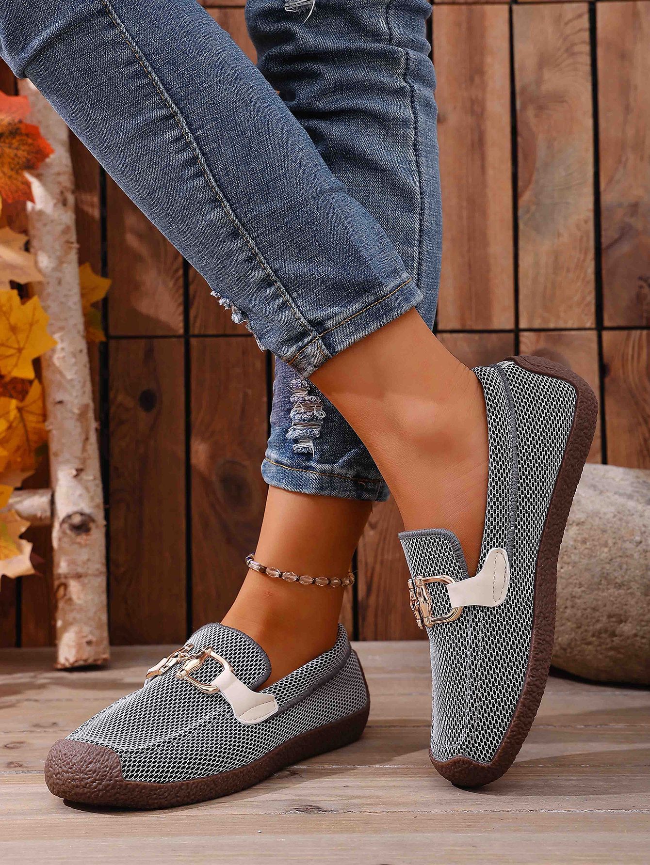 Comfortable Metal Chain Slip-On Casual Loafers Women's Flat Cross-Border Easy Wear Spring New Style_vogvips.com