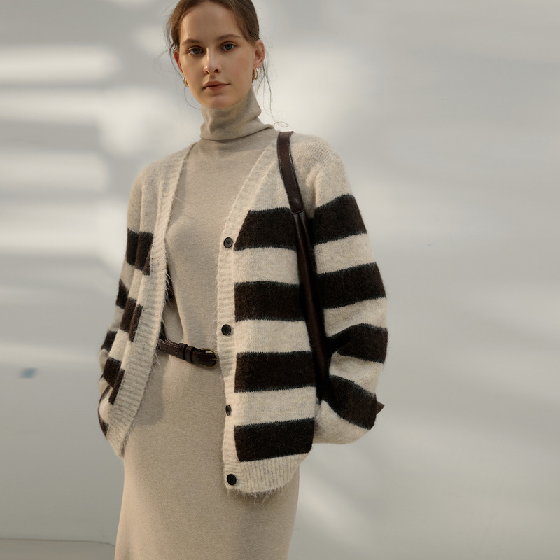 【Clearance Bargain】Lazy Style Sweater for Women, Vintage Gentle Casual Striped Color-Block V-Neck Long Sleeve Knitted Cardigan 【Clearance Bargain】Lazy Style Sweater for Women, Vintage Gentle Casual Striped Color-Block V-Neck Long Sleeve Knitted Cardigan